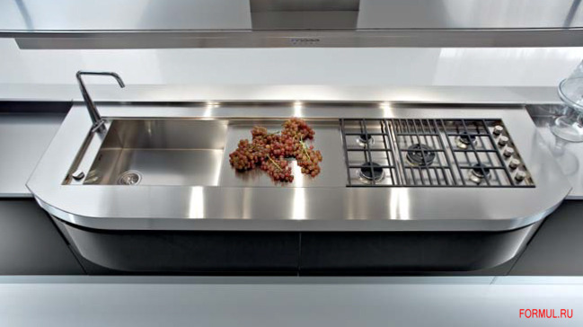 Кухня Pedini Artika (Линейная композиция, блестящий лак)